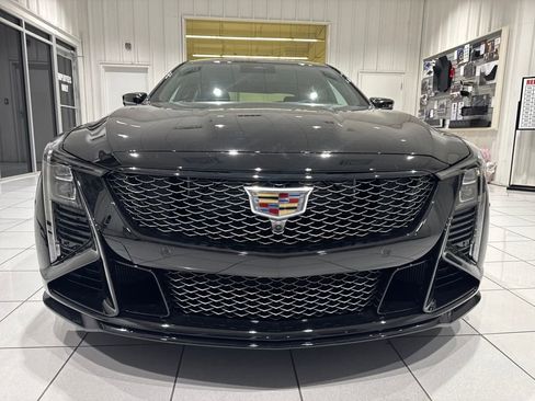 New 2026 Cadillac CT5 V Blackwing w/ Precision Package image 2