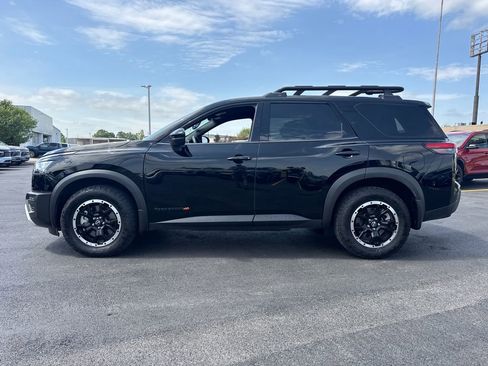 Used 2024 Nissan Pathfinder Rock Creek image 3