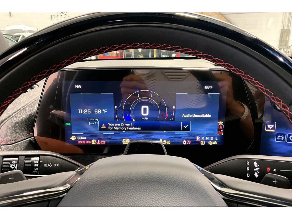 New 2026 Chevrolet Traverse RS w/ LPO, Floor Liner Package FWD image 29
