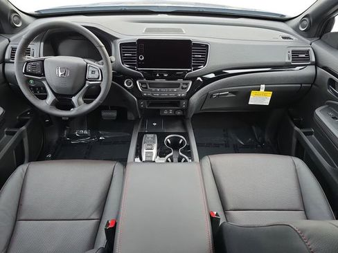 New 2026 Honda Ridgeline Black Edition image 9