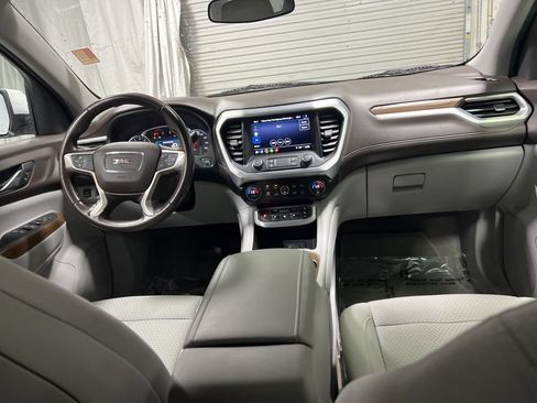 Used 2020 GMC Acadia SLE FWD image 14