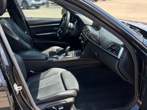 Used 2017 BMW 330i Sedan RWD image 15