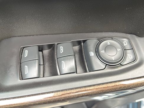 Used 2020 Chevrolet Silverado 1500 RST w/ All-Star Edition image 20