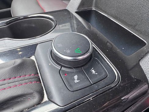 Used 2025 Chevrolet Blazer RS image 20