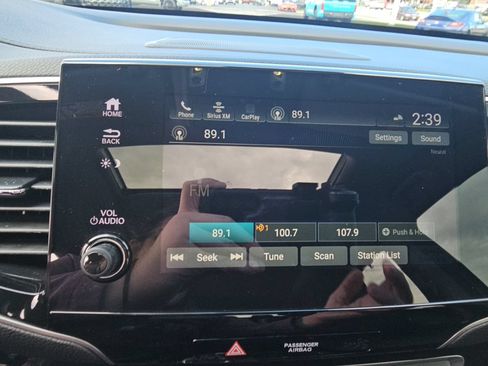 Used 2020 Honda Pilot Elite image 16