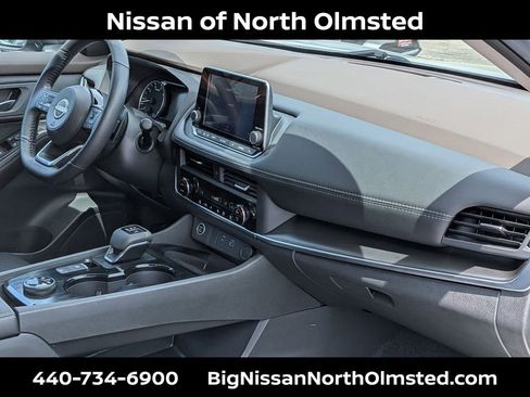 Certified 2023 Nissan Rogue SV w/ SV Premium B Package AWD/4WD image 28