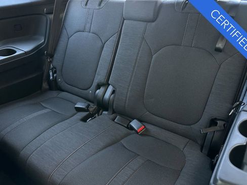Certified 2025 Honda Pilot Sport image 17
