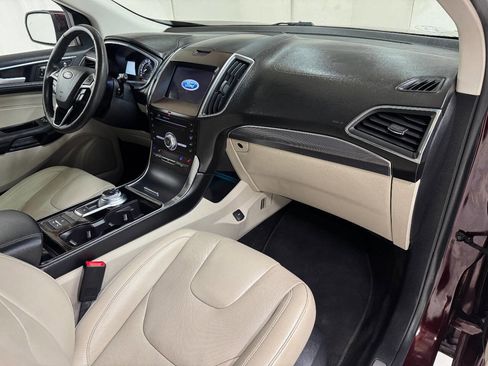Used 2019 Ford Edge Titanium w/ Equipment Group 301A image 36