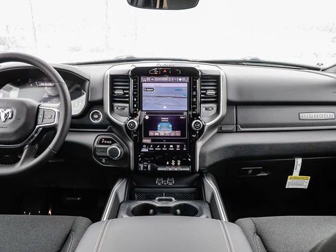 New 2026 RAM 1500 2WD Crew Cab image 15