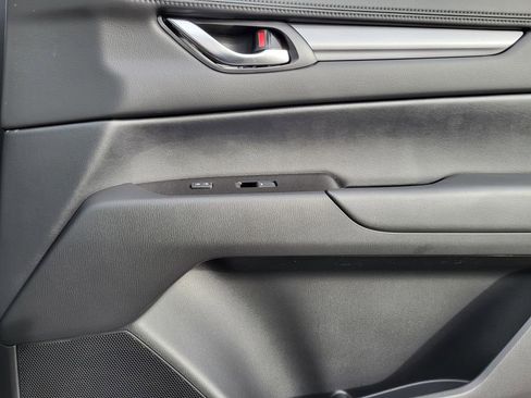 New 2025 MAZDA CX-5 AWD 2.5 S w/ Preferred Package image 19