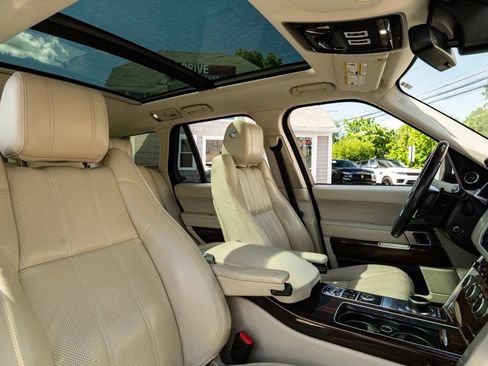 Used 2014 Land Rover Range Rover Supercharged AWD/4WD image 11