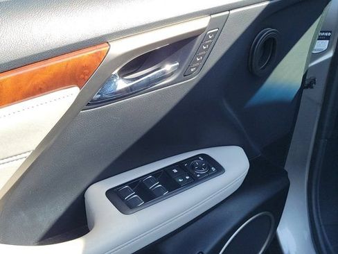 Used 2018 Lexus RX 350L FWD image 19