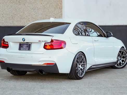 Used 2015 BMW M235i Coupe image 10