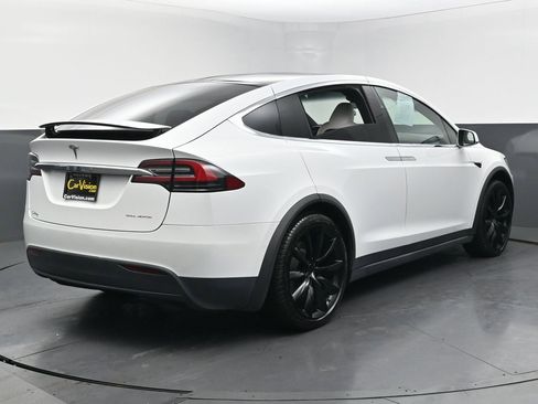 Used 2021 Tesla Model X Long Range image 4