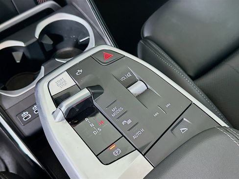 Used 2025 BMW X1 xDrive28i image 24