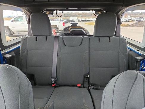 Used 2024 Jeep Wrangler Willys image 27