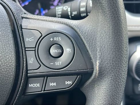 Used 2020 Toyota RAV4 XLE w/ Convenience Package AWD/4WD image 23