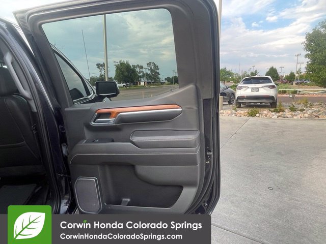 Used 2022 GMC Sierra 1500 Denali AWD/4WD image 29