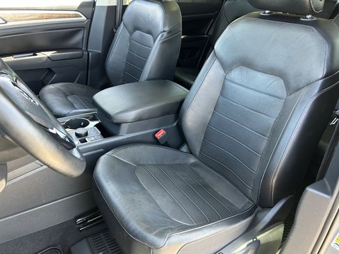 Used 2019 Volkswagen Atlas SEL Premium image 22