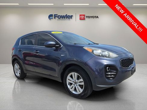 Used 2018 Kia Sportage LX AWD/4WD image 1