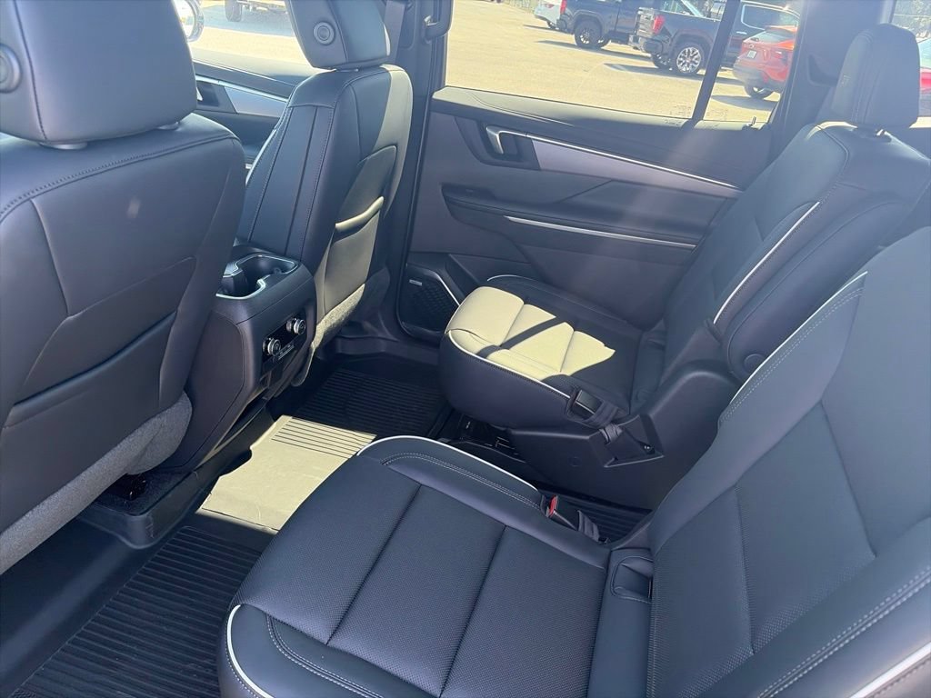 New 2027 Buick Enclave Sport Touring w/ Power Package AWD/4WD image 11