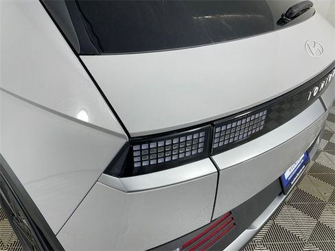 New 2026 Hyundai Ioniq 5 SEL image 17