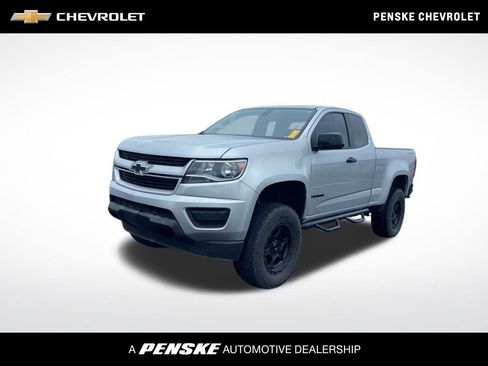 Used 2016 Chevrolet Colorado LT AWD/4WD image 1