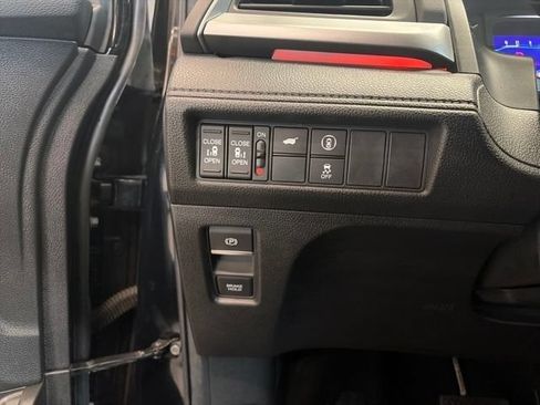 Used 2024 Honda Odyssey Sport image 53