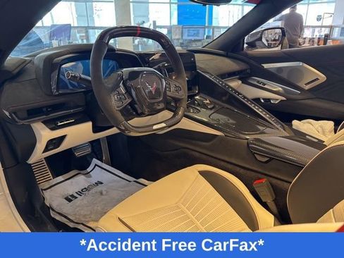 Used 2023 Chevrolet Corvette Z06 image 7