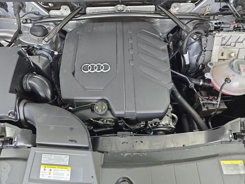 Used 2022 Audi Q5 2.0T Premium Plus image 31