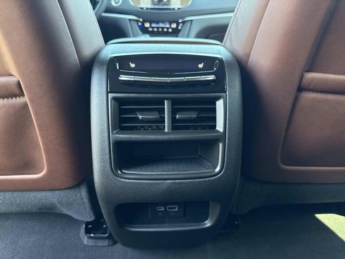 New 2026 Cadillac XT5 Premium Luxury w/ Driver Assist Package FWD image 16