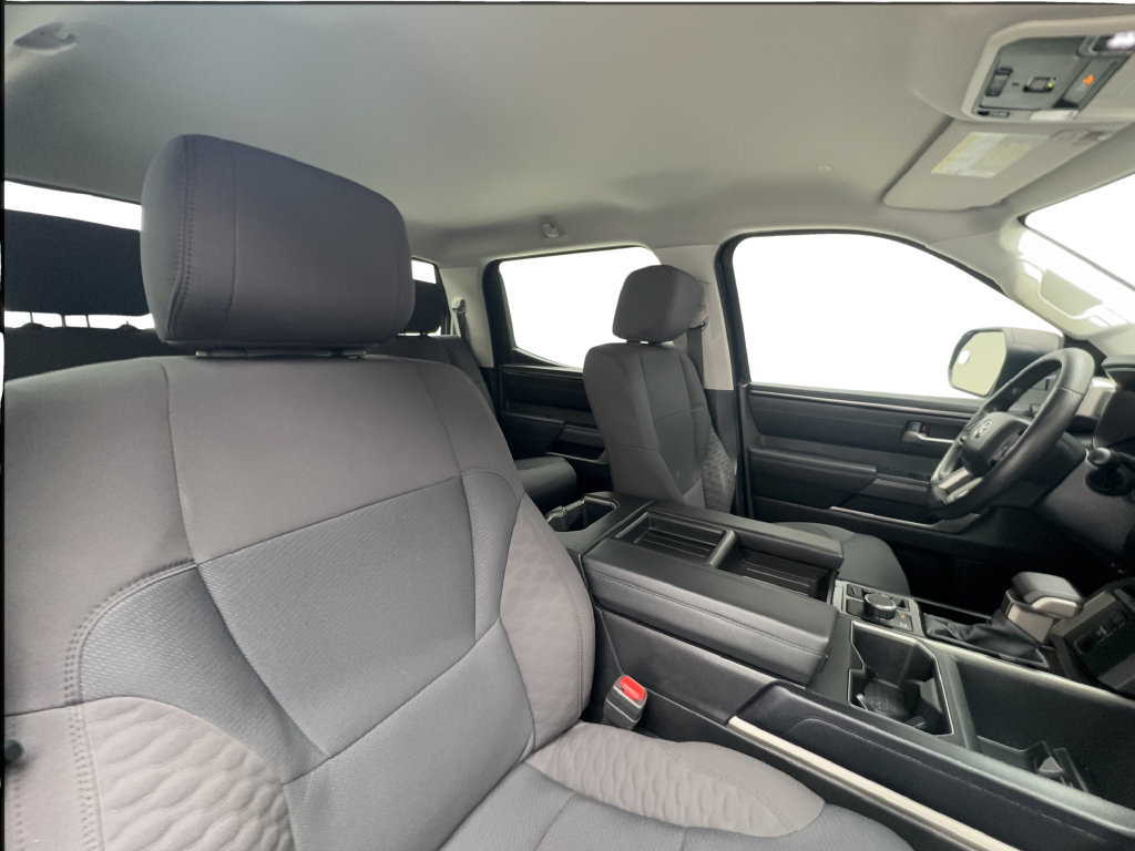 Used 2023 Toyota Tundra SR5 AWD/4WD image 32