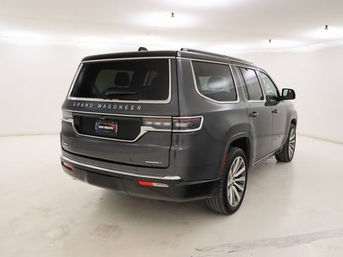 Used 2022 Jeep Grand Wagoneer Series II w/ Convenience Group III image 3