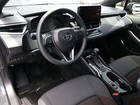 Used 2024 Toyota Corolla SE FWD image 8