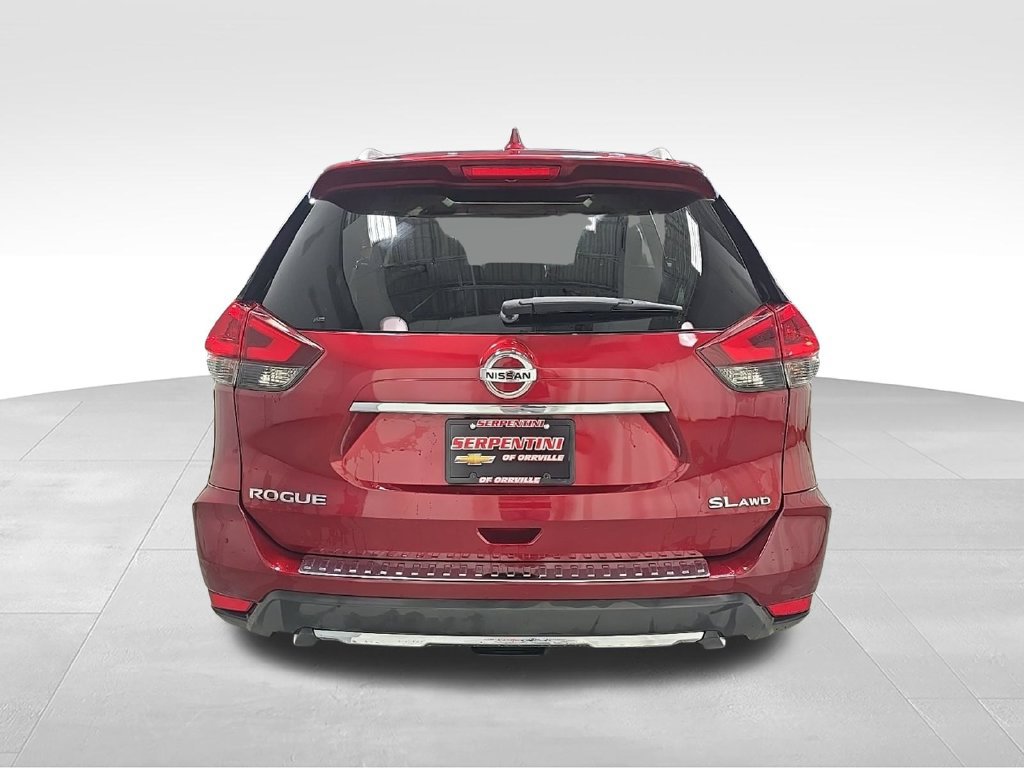 Used 2018 Nissan Rogue SL w/ Premium Package AWD/4WD image 9