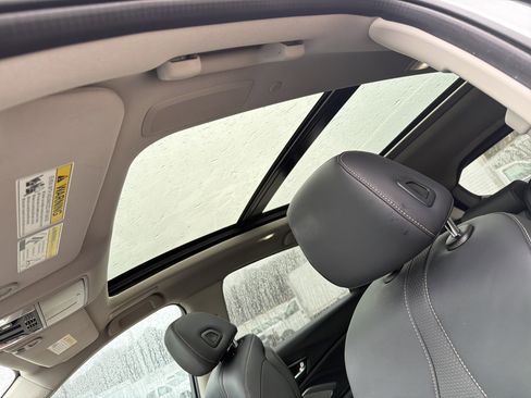 Certified 2023 Acura RDX FWD w/ Technology Package image 28