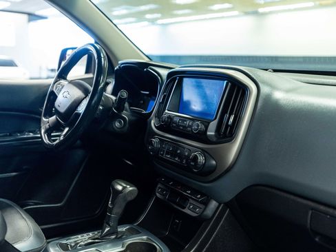 Used 2016 Chevrolet Colorado Z71 AWD/4WD image 14