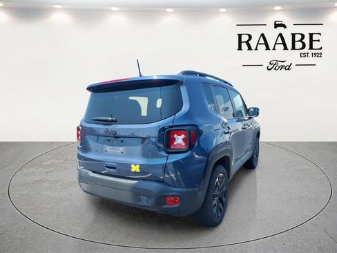 Used 2023 Jeep Renegade Altitude w/ Convenience Group I AWD/4WD image 10