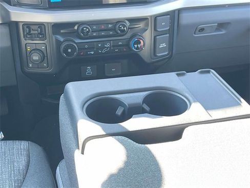 New 2026 Ford F250 XLT w/ XLT Premium Package image 18