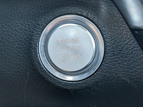 Certified 2022 Kia Telluride EX w/ EX Premium Package image 30