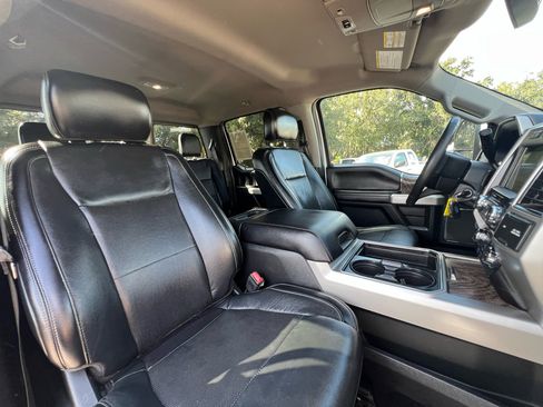 Used 2019 Ford F250 Lariat w/ Lariat Value Package image 36