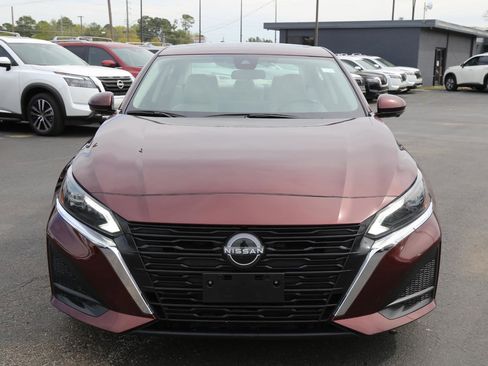 Used 2023 Nissan Altima 2.5 SL image 8