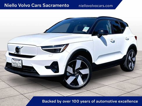Used 2023 Volvo XC40 Recharge Ultimate AWD/4WD image 1
