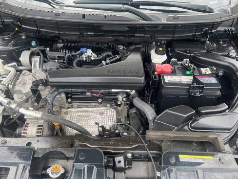 Used 2020 Nissan Rogue SL w/ Premium Package AWD/4WD image 29