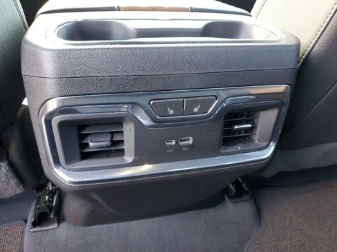 Used 2024 Chevrolet Silverado 3500 High Country w/ Technology Package image 18