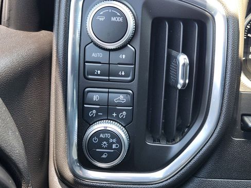 Used 2020 GMC Sierra 1500 AT4 w/ AT4 Premium Package AWD/4WD image 19