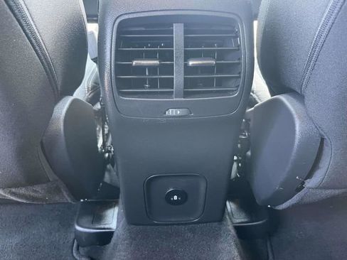Certified 2024 Ford Escape Active AWD/4WD image 8