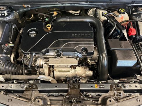 Used 2019 Chevrolet Malibu LS image 14