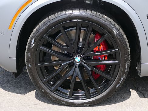 Used 2025 BMW X5 M60i w/ Executive Package AWD/4WD image 9