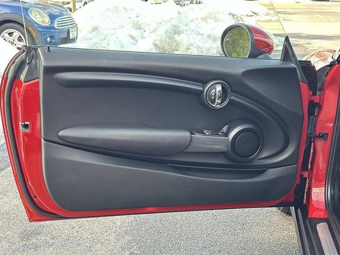 Used 2014 MINI Cooper 2-Door Hardtop image 21